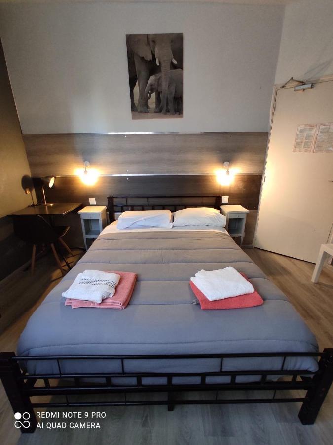 Hotel Le Bon Moine Реймс Экстерьер фото