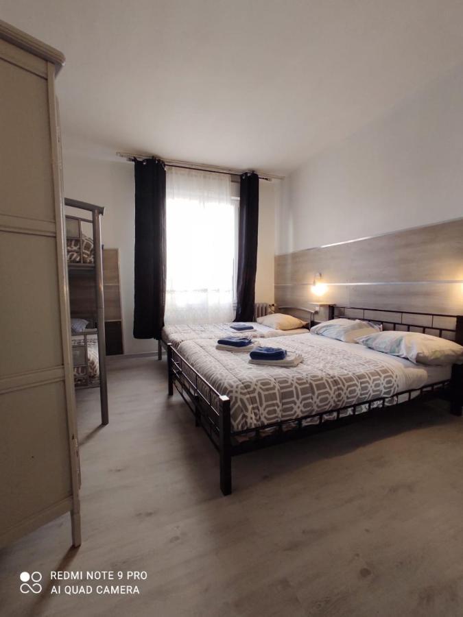 Hotel Le Bon Moine Реймс Экстерьер фото