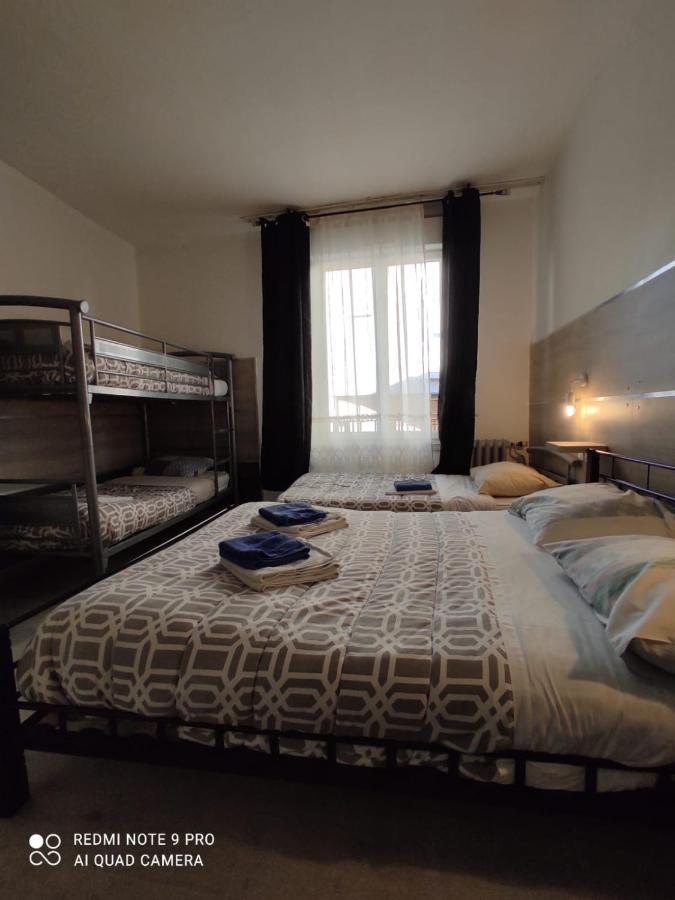 Hotel Le Bon Moine Реймс Экстерьер фото